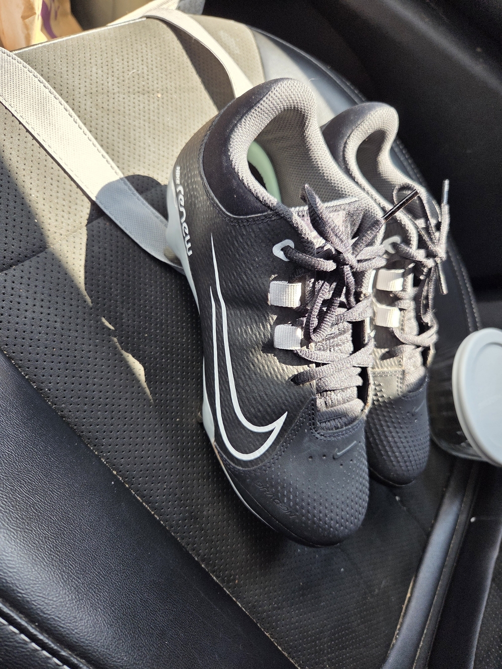 Nike Kids' Black Athletic Cleats